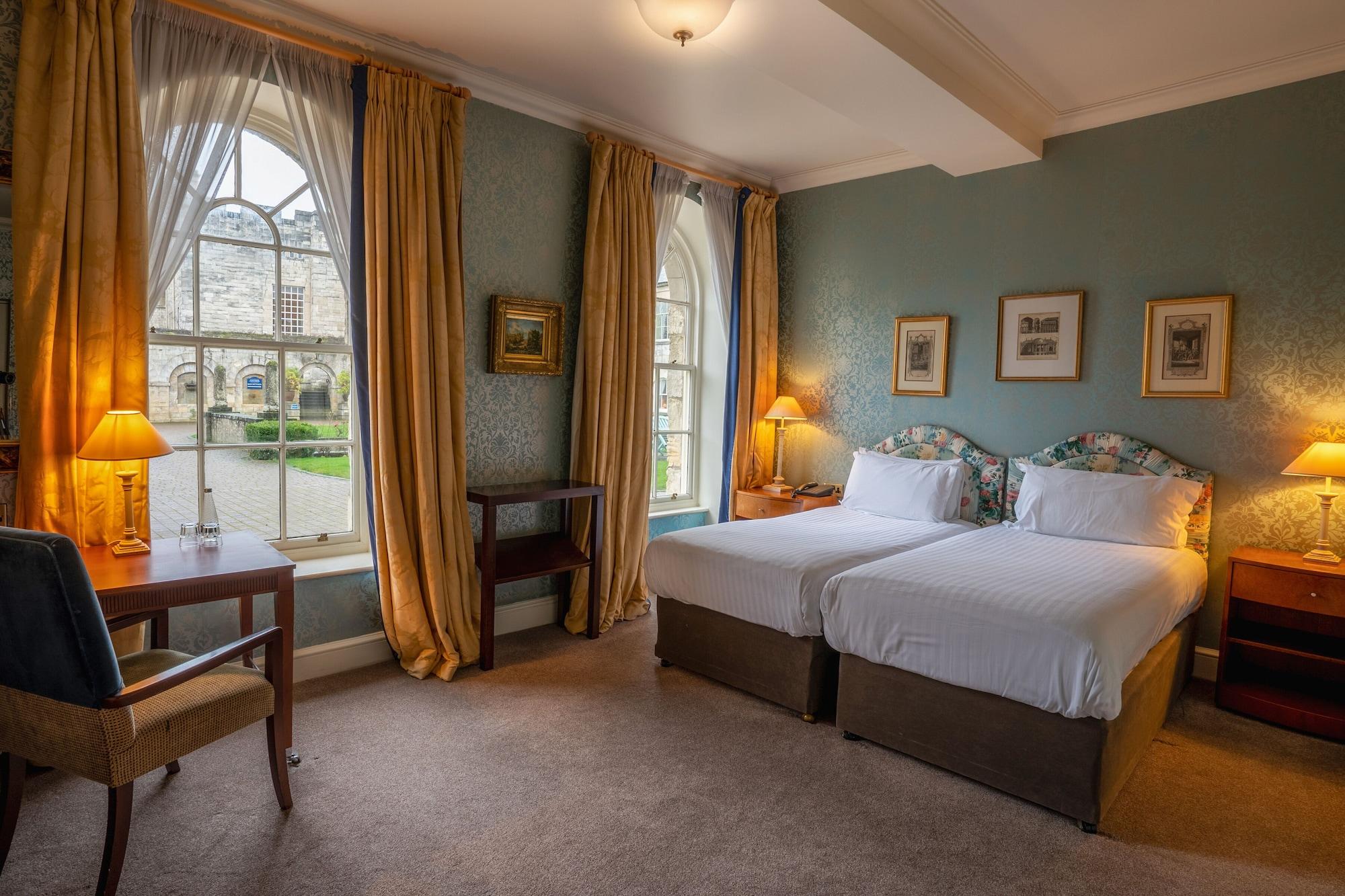 Hazlewood Castle & Spa Tadcaster Eksteriør bilde