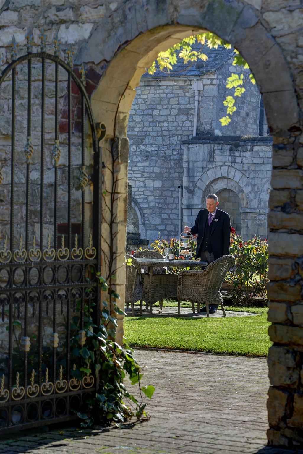 Hazlewood Castle & Spa Tadcaster Eksteriør bilde